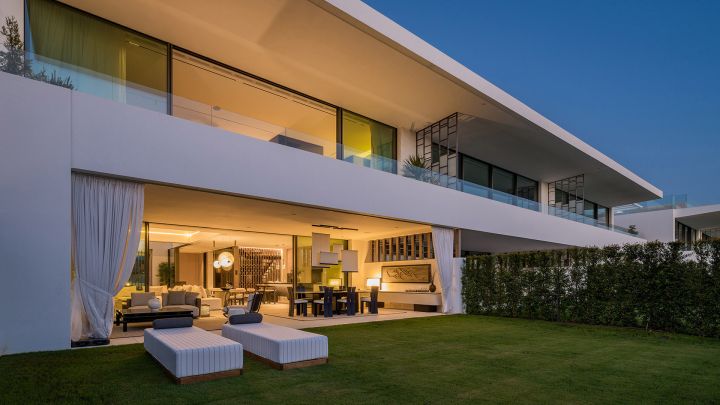 Vilas12 - Contemporary Refined Property with Panoramic Views