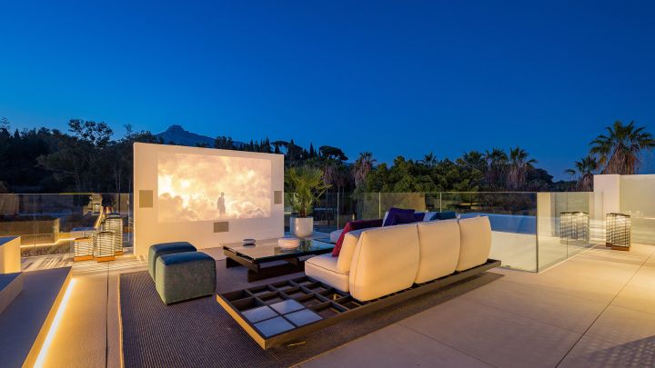 Vilas12 - Contemporary Refined Property with Panoramic Views