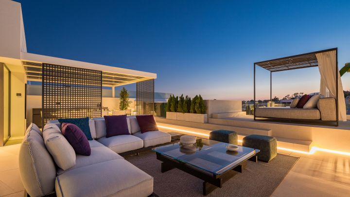 Vilas12 - Contemporary Refined Property with Panoramic Views