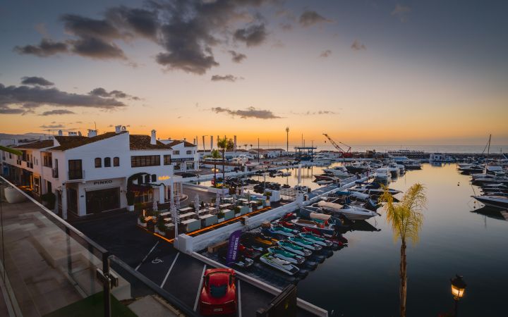 Duplex Penthouse avec 4 chambres et 4 salles de bain - Maison moderne et élégante dans une communauté fermée
