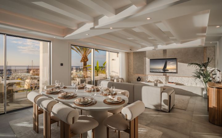 Duplex Penthouse avec 4 chambres et 4 salles de bain - Maison moderne et élégante dans une communauté fermée