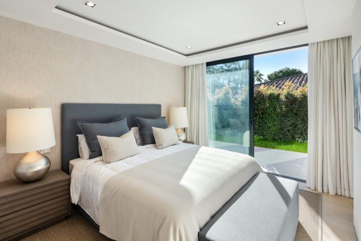 Oslo 79 - Refined Upscale Property with Top-Tier Finishes in Las Brisas
