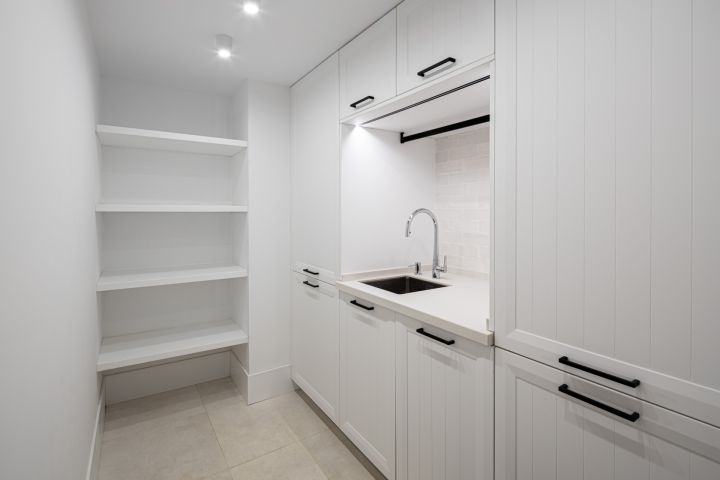 Oslo 79 - Refined Upscale Property with Top-Tier Finishes in Las Brisas