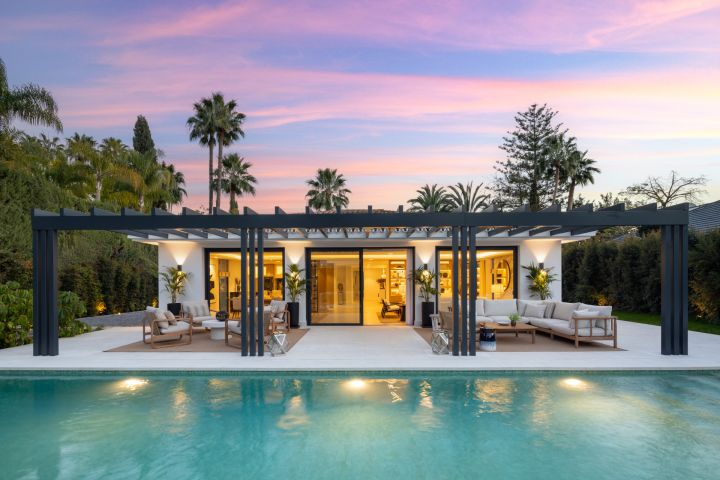 Oslo 79 - Refined Upscale Property with Top-Tier Finishes in Las Brisas
