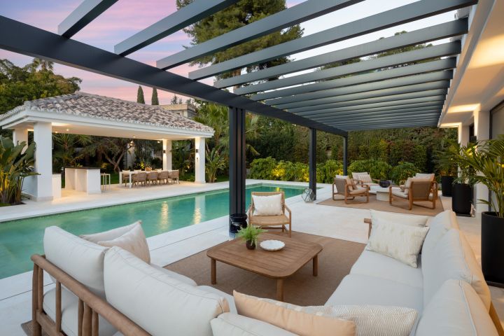 Oslo 79 - Refined Upscale Property with Top-Tier Finishes in Las Brisas