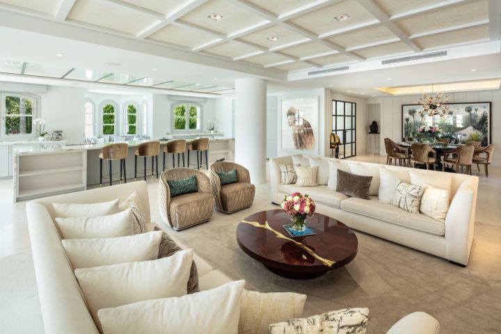 Pleyades 18 - Elegant Villa featuring Modern Design in Nueva Andalucía