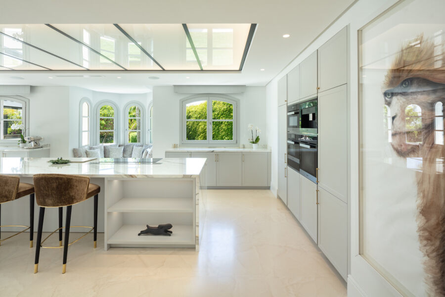 Pleyades 18 - Elegant Villa featuring Modern Design in Nueva Andalucía