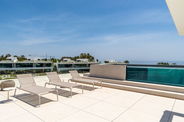 Villa avec 5 chambres et 5 salles de bain - Propriété contemporaine raffinée en première ligne de golf
