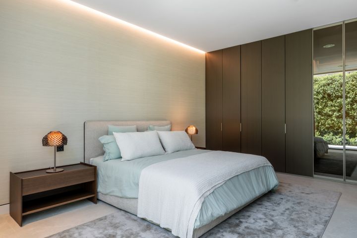 Villa avec 5 chambres et 5 salles de bain - Propriété contemporaine raffinée en première ligne de golf