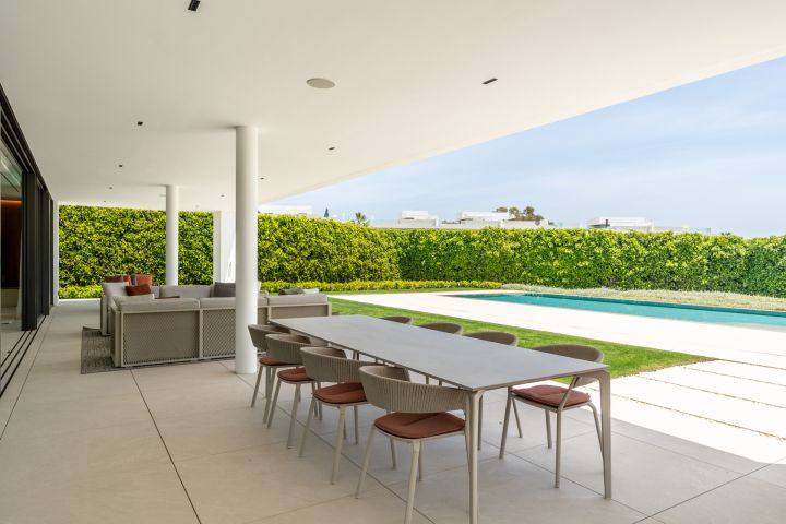Villa avec 5 chambres et 5 salles de bain - Propriété contemporaine raffinée en première ligne de golf