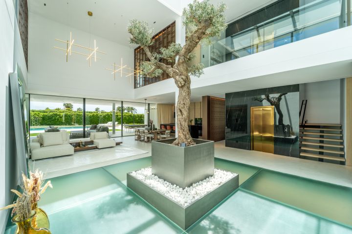 Villa avec 5 chambres et 5 salles de bain - Propriété contemporaine raffinée en première ligne de golf