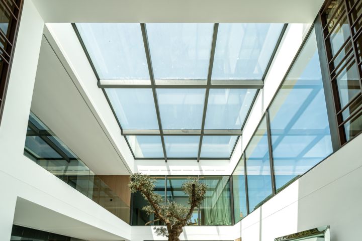Villa avec 5 chambres et 5 salles de bain - Propriété contemporaine raffinée en première ligne de golf