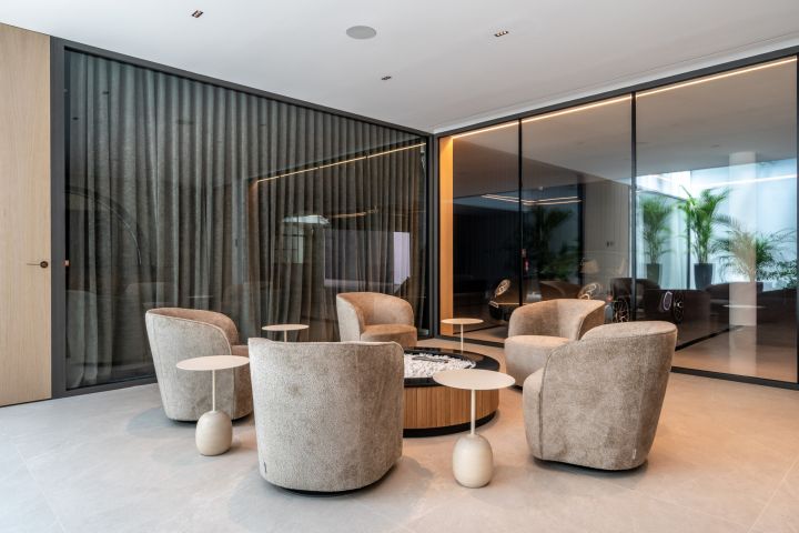 Villa avec 5 chambres et 5 salles de bain - Propriété contemporaine raffinée en première ligne de golf