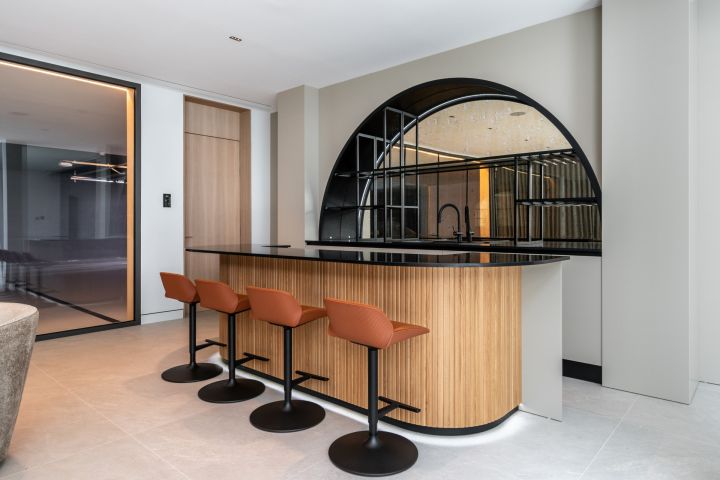 Villa avec 5 chambres et 5 salles de bain - Propriété contemporaine raffinée en première ligne de golf