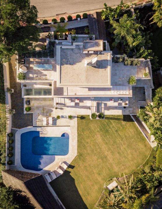 Villa avec 7 chambres et 7 salles de bain - Propriété sur mesure avec vue sur le golf à Las Brisas