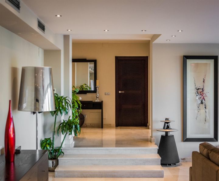 Villa avec 7 chambres et 7 salles de bain - Propriété sur mesure avec vue sur le golf à Las Brisas