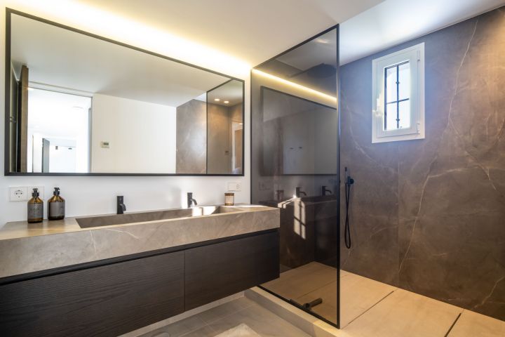 La Colina 18 - Propriété contemporaine moderne avec vue imprenable sur la mer à La Colina