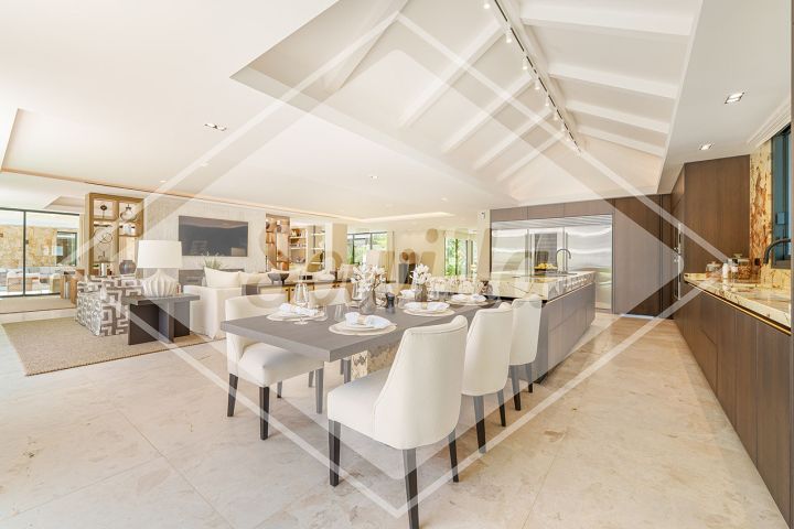 Villa Patagonia - Bespoke Contemporary Property Frontline Golf