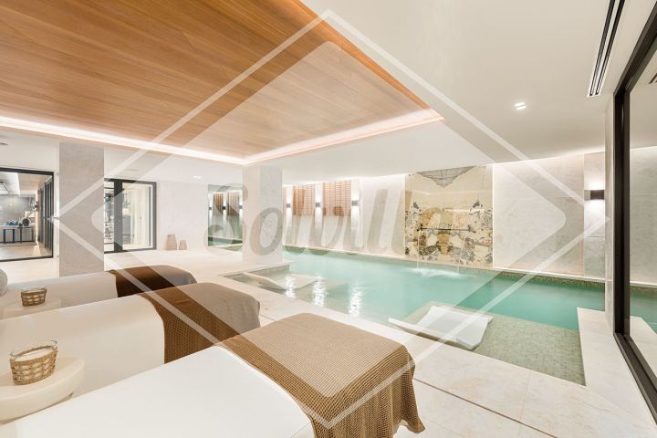Villa Patagonia - Bespoke Contemporary Property Frontline Golf