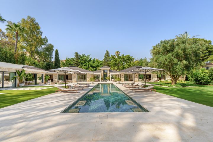Villa Patagonia - Bespoke Contemporary Property Frontline Golf
