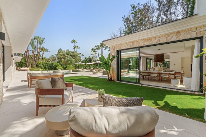 Villa Patagonia - Bespoke Contemporary Property Frontline Golf