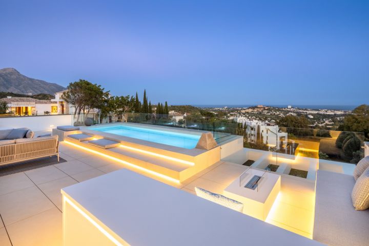 Villa Ellen - Contemporary Exclusive Villa with Stunning Sea Views