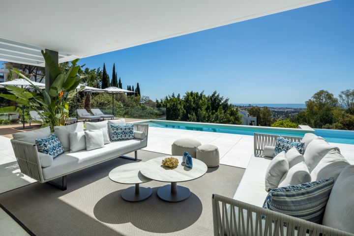 Villa Ellen - Contemporary Exclusive Villa with Stunning Sea Views