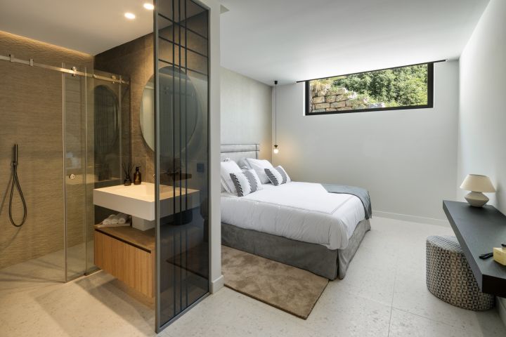 Villa Ellen - Contemporary Exclusive Villa with Stunning Sea Views