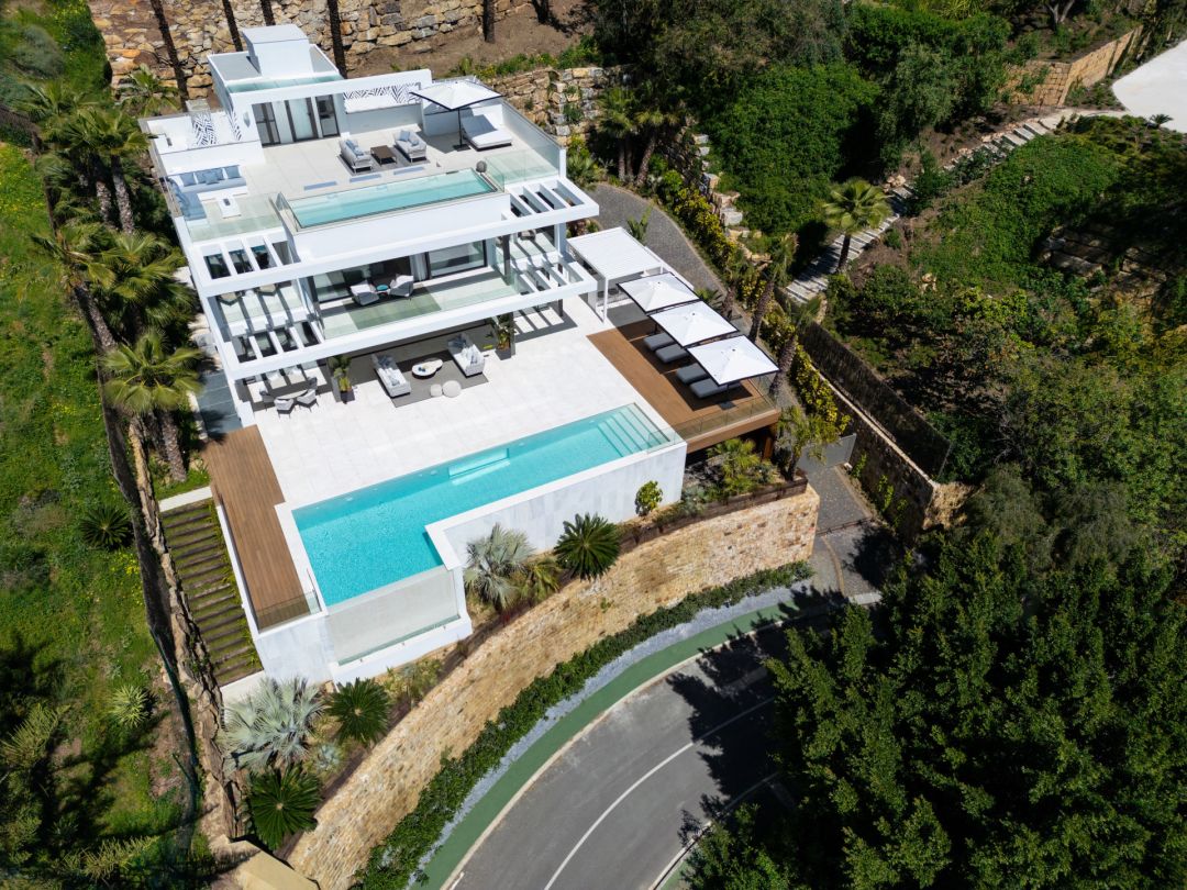 Villa Ellen - Contemporary Exclusive Villa with Stunning Sea Views