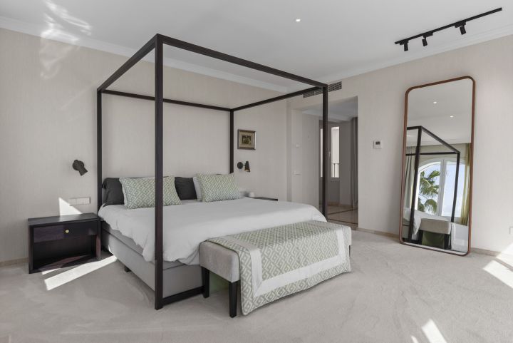 Duplex Penthouse in La Heredia - High-End Exclusive Penthouse Frontline Golf