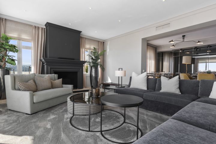 Duplex Penthouse in La Heredia - High-End Exclusive Penthouse Frontline Golf