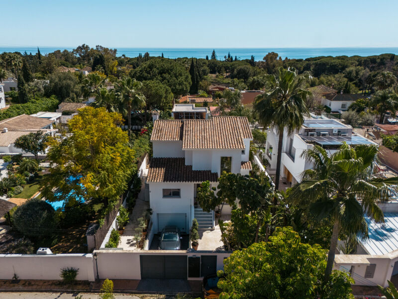 Villa Brise - Propiedad contemporánea a medida con vistas panorámicas