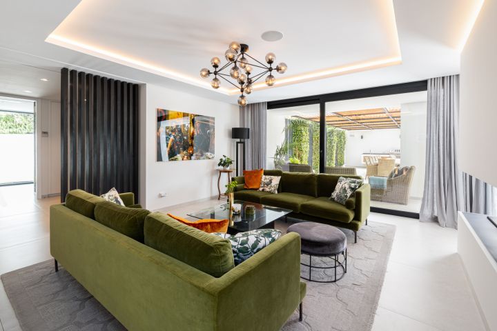 Villa in Los Naranjos Club Golf - Villa in a Gated Community in Los Naranjos Golf