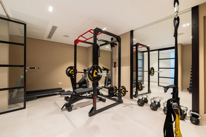 Villa en Los Naranjos Club Golf - Villa exclusiva a medida en una urbanización privada en Los Naranjos Golf