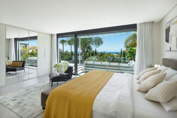 Villa Natura - Stylish Elegant Villa with Top-Tier Finishes in Marbesa