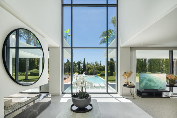 Villa Natura - Stylish Elegant Villa with Top-Tier Finishes in Marbesa