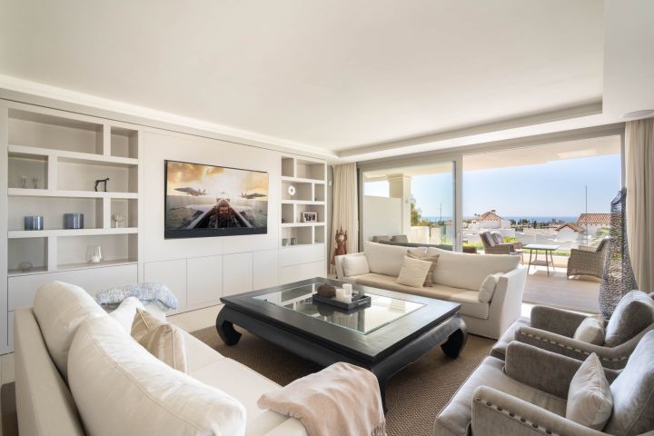 Exclusive Apartment in Nine Lions Residences - Bespoke High-End Home offering Golf Views