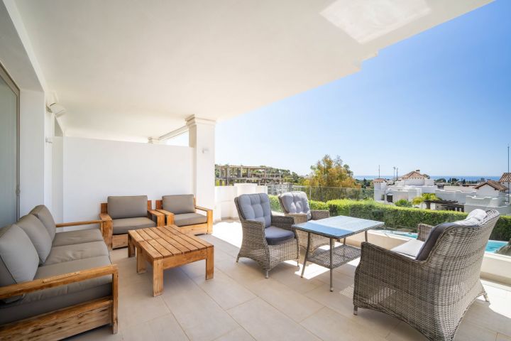 Exclusive Apartment in Nine Lions Residences - Bespoke High-End Home offering Golf Views
