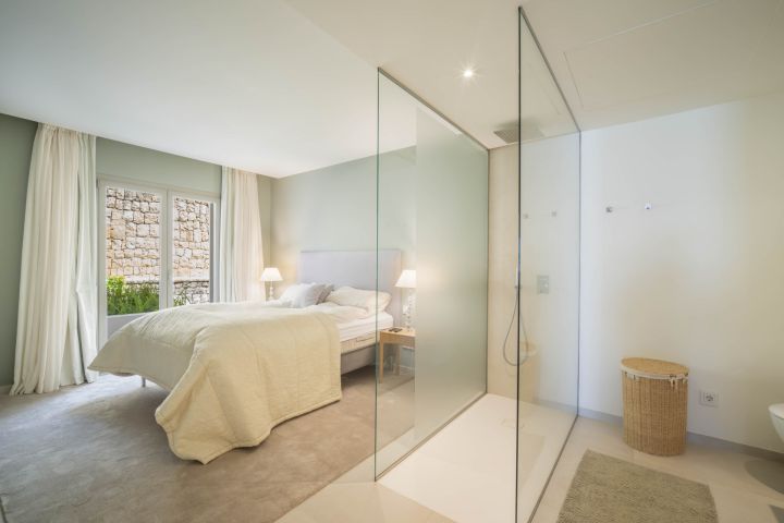 Exclusive Apartment in Nine Lions Residences - Bespoke High-End Home offering Golf Views