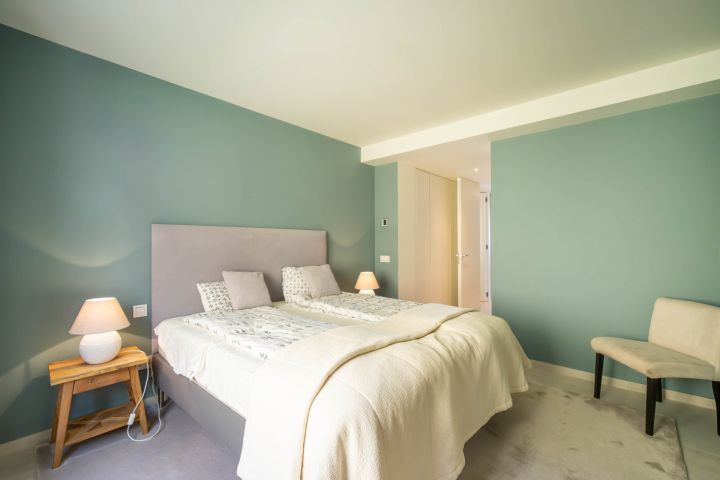 Exclusive Apartment in Nine Lions Residences - Bespoke High-End Home offering Golf Views