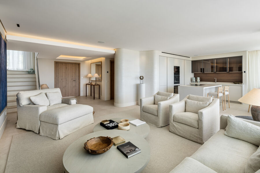 Villa Serena - Contemporary Property with Panoramic Views in La Quinta