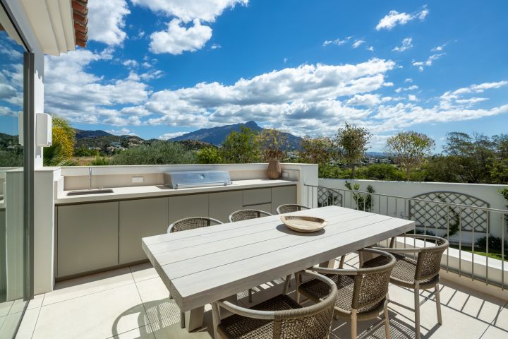 Villa Serena - Propiedad contemporánea con vistas panorámicas en La Quinta