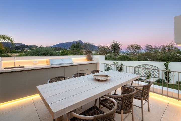 Villa Serena - Propiedad contemporánea con vistas panorámicas en La Quinta