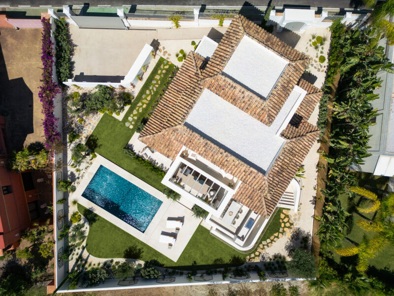 Villa Serena - Contemporary Property with Panoramic Views in La Quinta
