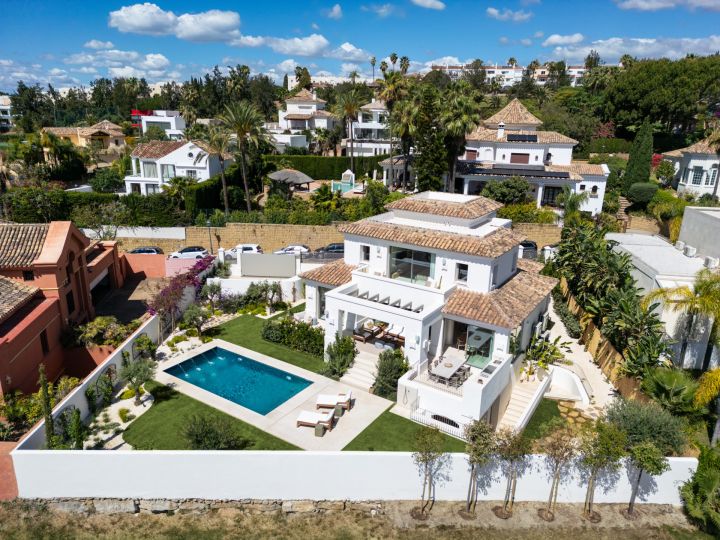 Villa Serena - Propiedad contemporánea con vistas panorámicas en La Quinta