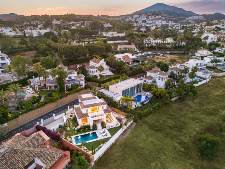 Villa Serena - Propiedad contemporánea con vistas panorámicas en La Quinta