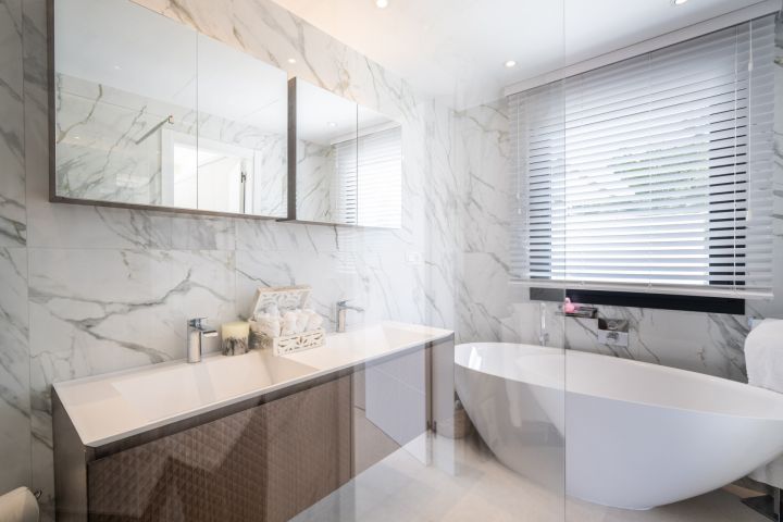 Property in La Quinta - Charming Modern Home with Top-Tier Finishes
