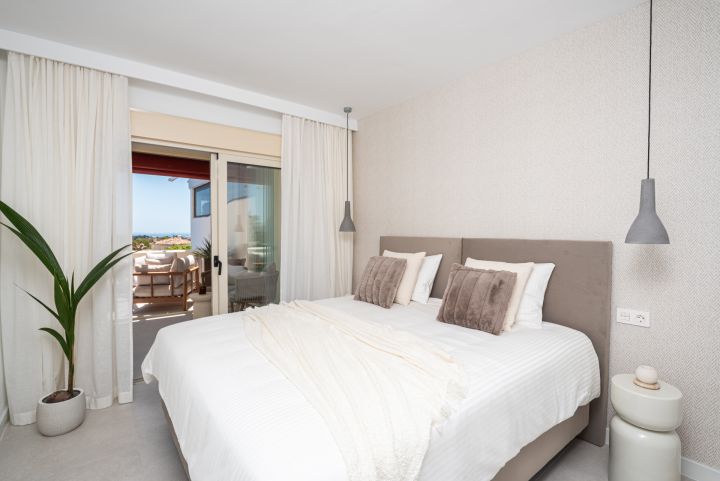 Belvederes 13 - Contemporary Property with Panoramic Views