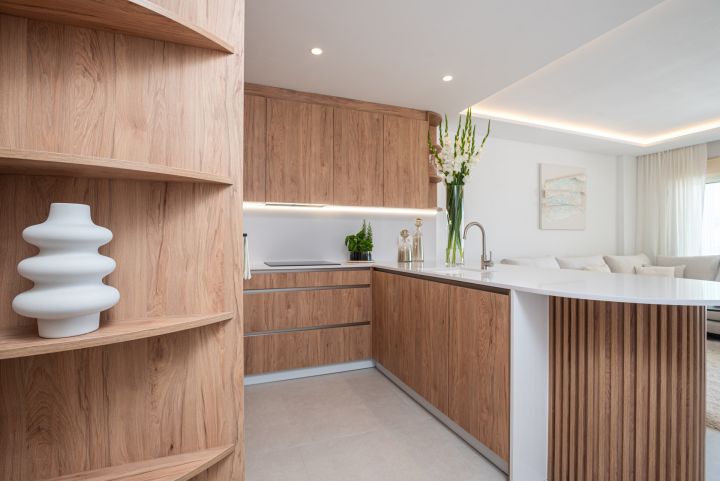 Belvederes 13 - Contemporary Property with Panoramic Views