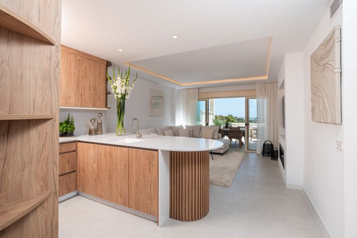 Belvederes 13 - Contemporary Property with Panoramic Views
